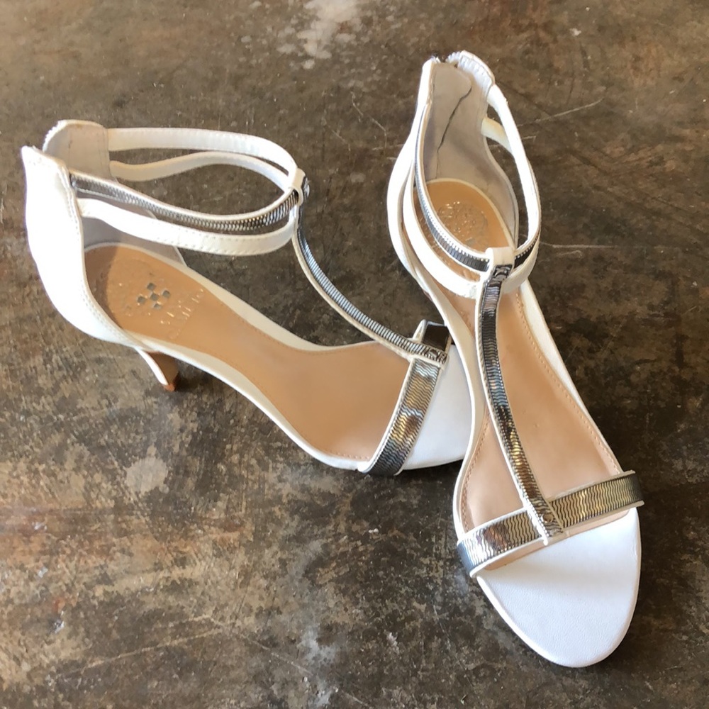 Designer shoes - Picture 3 of 6